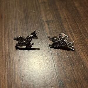 AVON VINTAGE STAMPED BIRD EARRINGS